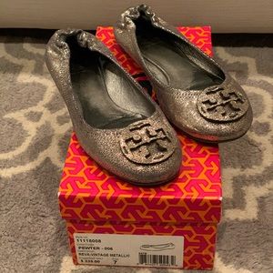 SOLD!  Tory Burch Reva Flats